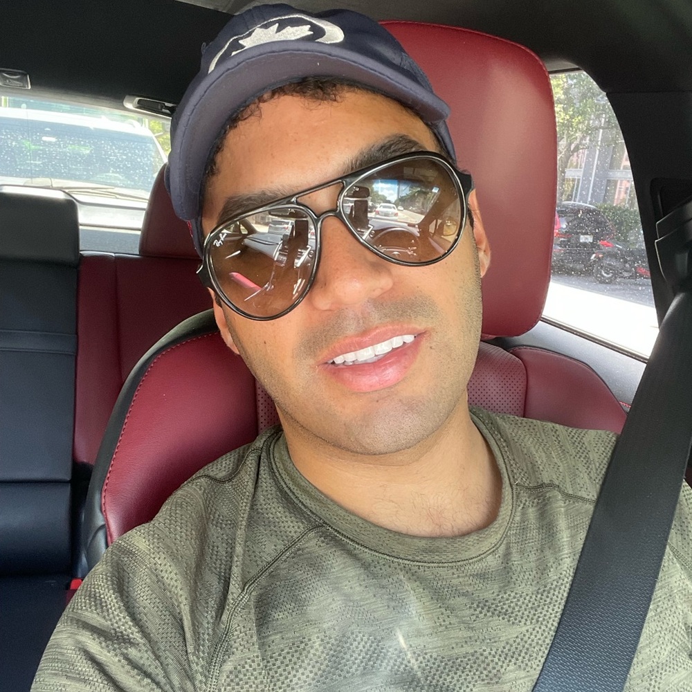 Meet your Posher, Juston